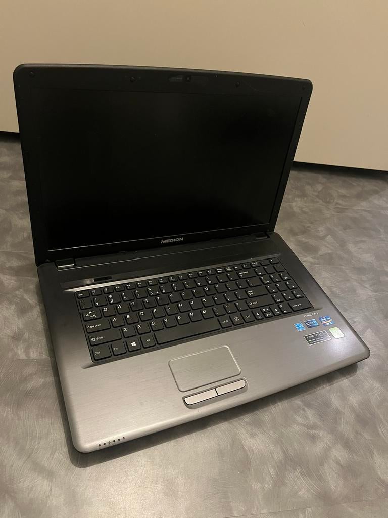 Medion Akoya P7818 17 inch - Intel i5 3e gen - Windows 11, 2 tot 3 Ghz, 8 GB, Ophalen of Verzenden, SSD