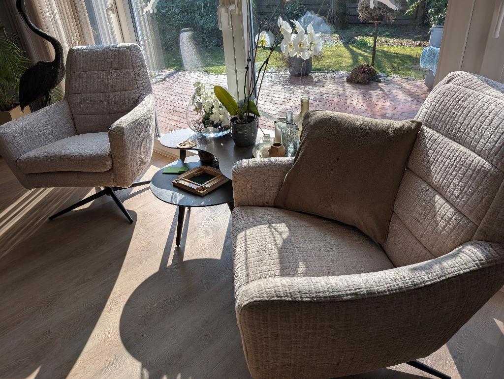 Draai fauteuil, Huis en Inrichting, Ophalen, Minder dan 75 cm, Zo goed als nieuw, Modern
