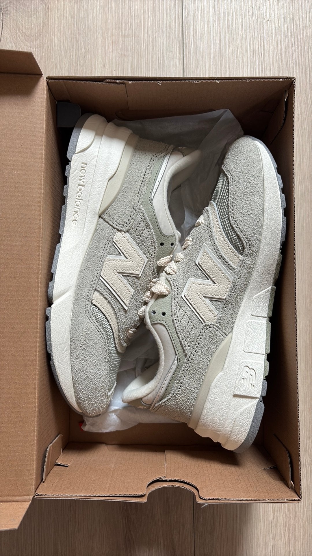 New balance 997R - eur38, Kleding | Dames, Schoenen, Overige kleuren, Nieuw, Ophalen of Verzenden, Sneakers of Gympen