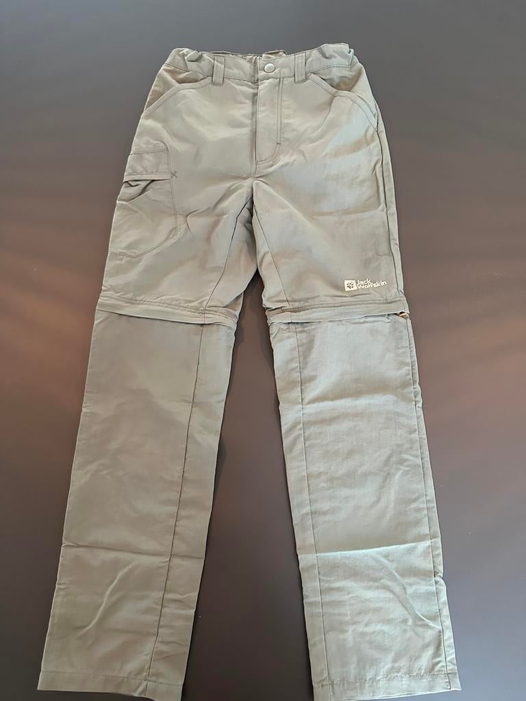 Jack Wolfskin tropenbroek afritsbaar maat 140, als nieuw, Ophalen of Verzenden, Zo goed als nieuw, Jongen of Meisje, Broek