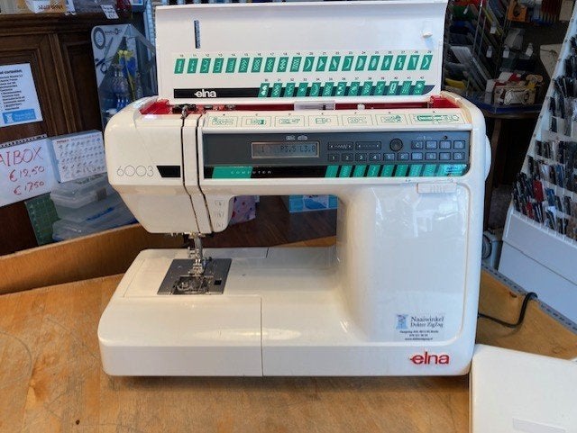 Elna 6003 computernaaimachine - muisstil naaien!, Hobby en Vrije tijd, Overige merken, Zwitserland, Ophalen of Verzenden, Elna