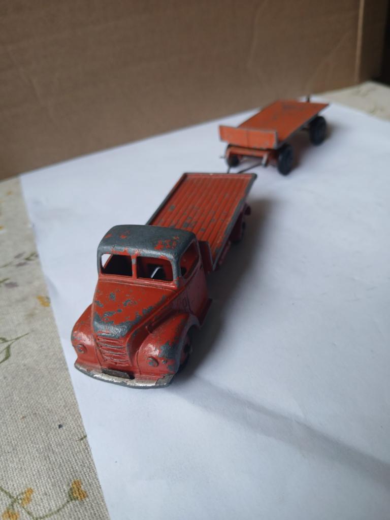 Fordson met aanhanger.  Dinky toys 422 /25G, Ophalen of Verzenden, Gebruikt, Dinky Toys