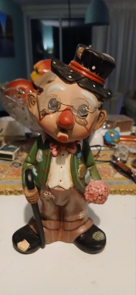 Oude stenen porseleinen pop - Clown met wandelstok, Verzamelen, Ophalen of Verzenden, Gebruikt, Pop