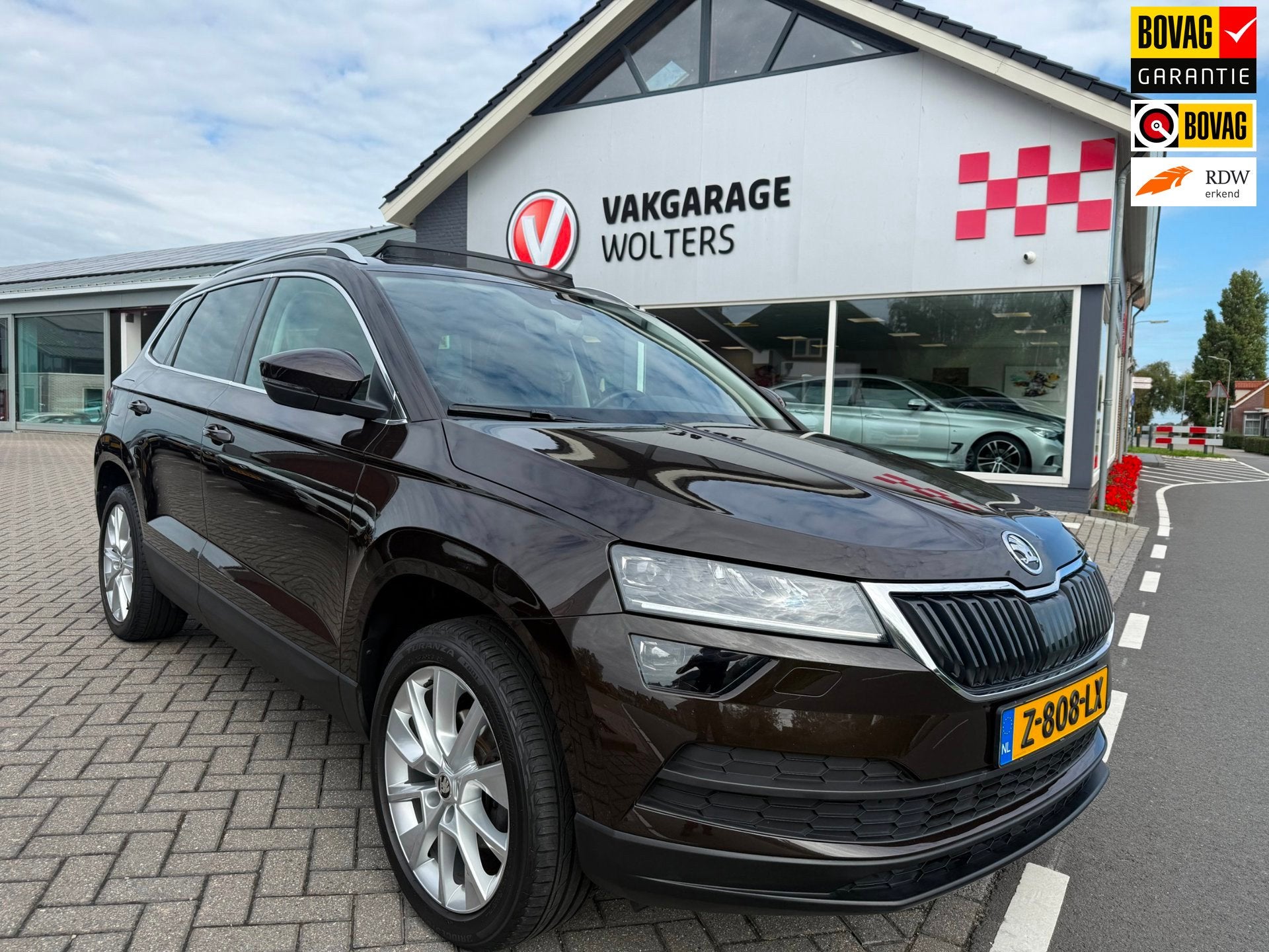 Skoda Karoq 1.5 TSI ACT Business Edition RIJKLAARPRIJS!, Auto's, 4 cilinders, Karoq, Bedrijf, 690 kg