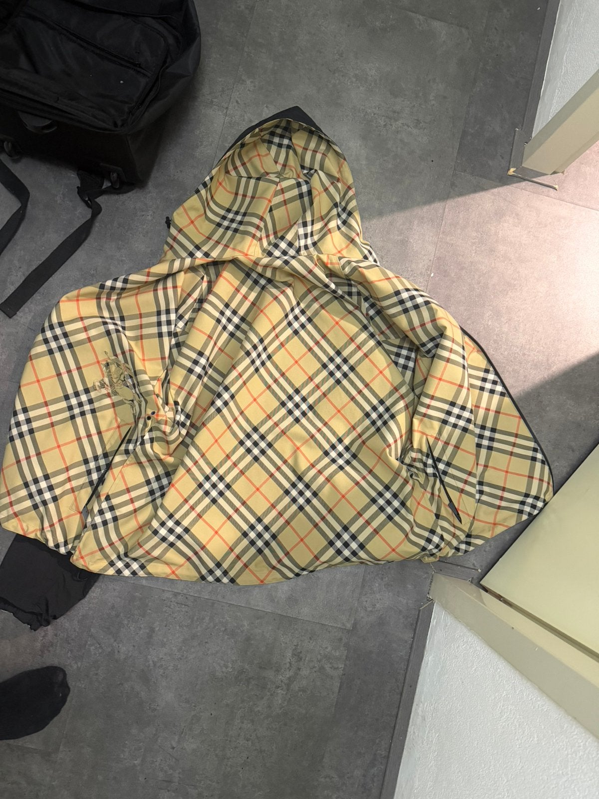 Burberry windbreaker originieel, Ophalen, Zo goed als nieuw, Zwart
