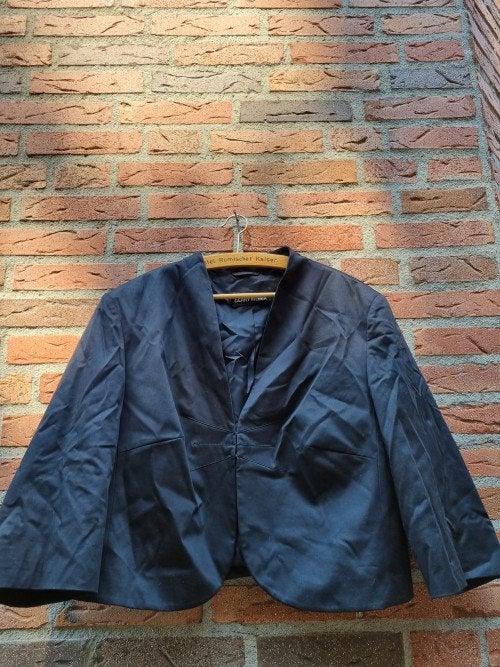 Jasje dames gerry weber zwart maat 46, Ophalen of Verzenden, 'T Olde Gre-j, Info@toldegrej.nl, Endepoelstraat 20f Didam