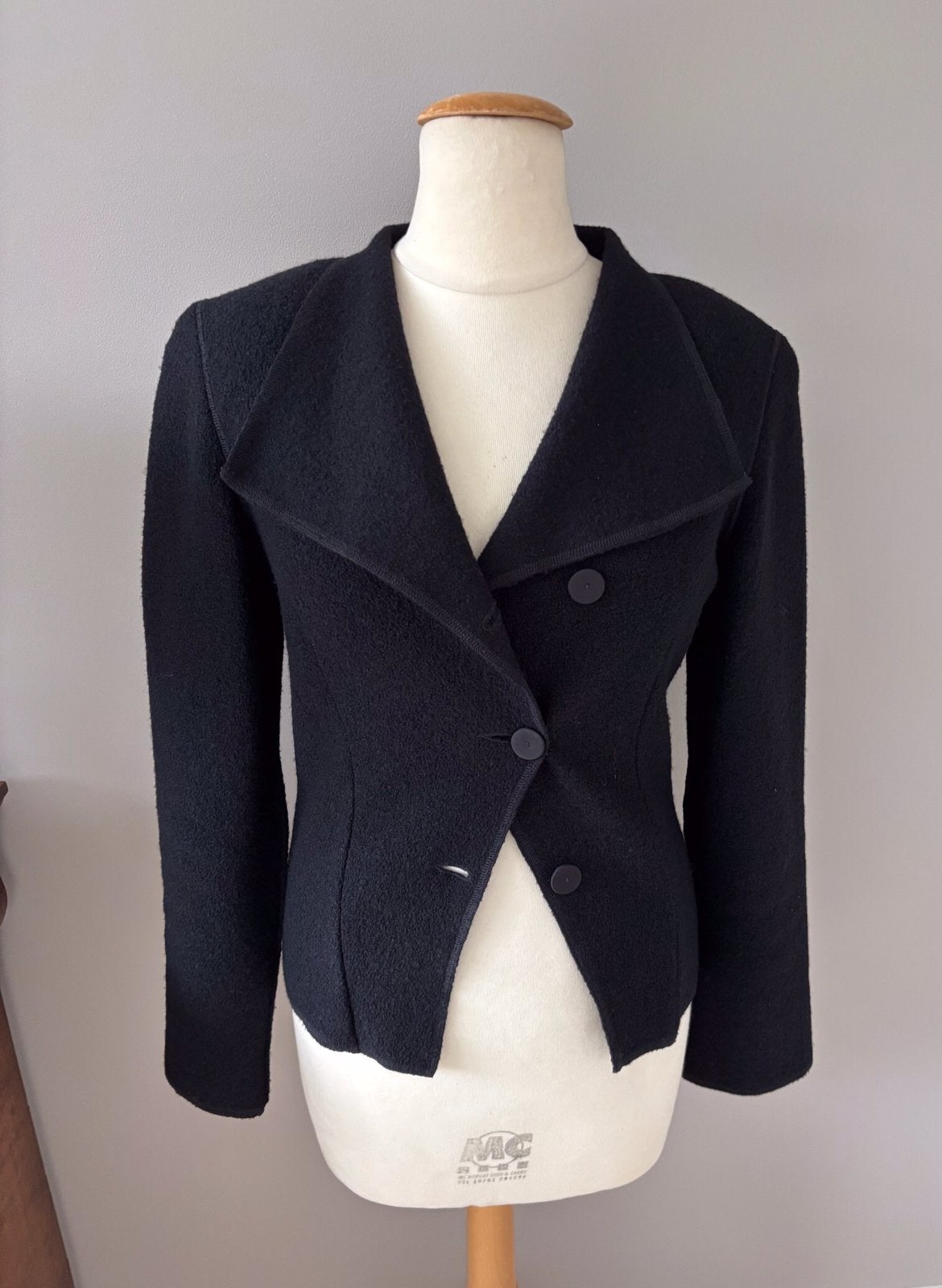 Prachtige zwarte wollen blazer van MOQ, Zwart, Ophalen of Verzenden, Zo goed als nieuw, Jasje