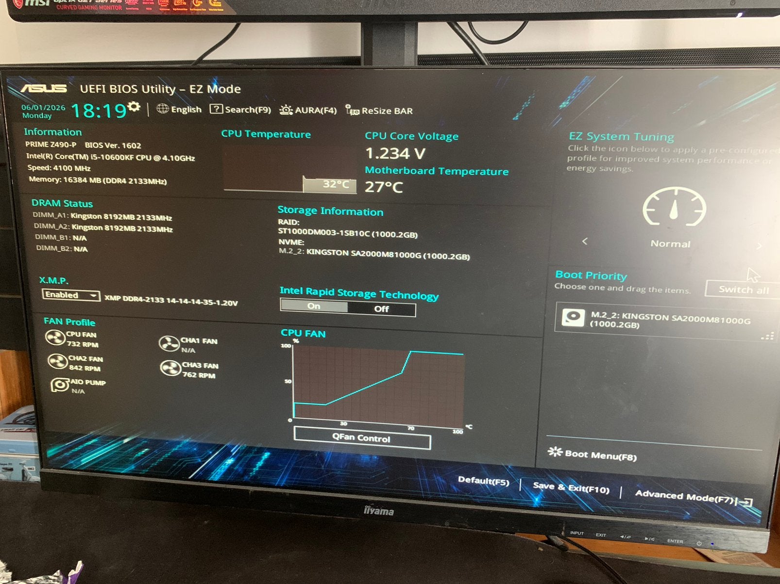 Goedkope game pc met beeldscherm en toetsenbord, Computers en Software, Desktop Pc's, SSD, Ophalen, Met monitor, 4 Ghz of meer