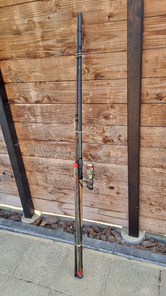 Feeder Shimano Catana 4,2m + molen, Ophalen, Gebruikt, Complete set