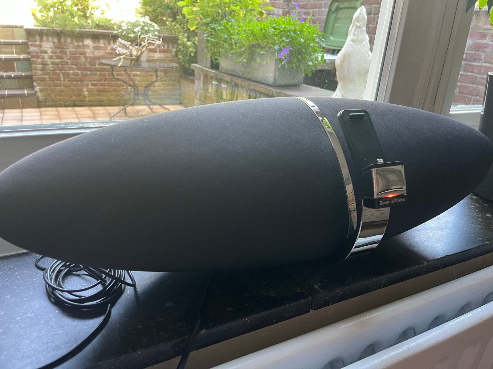 Bowers & Wilkins Zeppelin - Hoogwaardige Draadloze Speaker, WiFi, Ophalen of Verzenden, Zo goed als nieuw, Bowers & Wilkins (B&W)