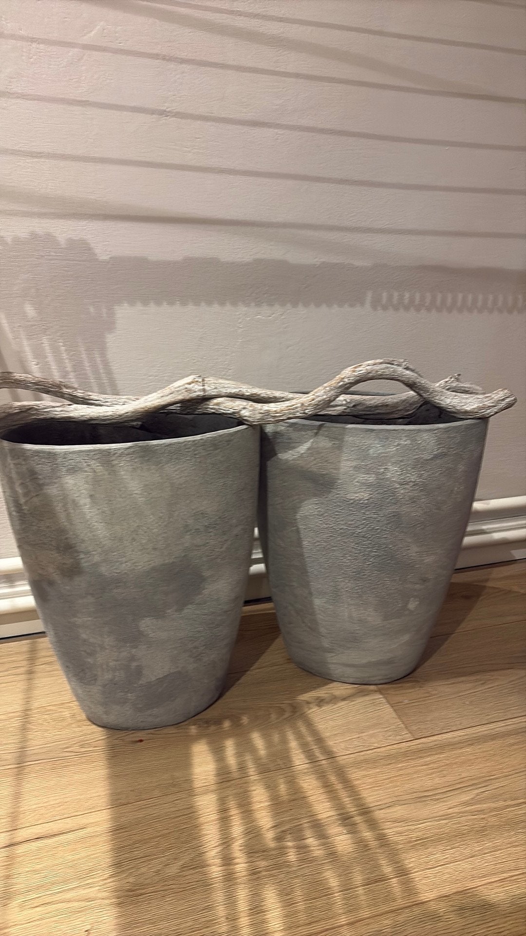 Hoge Vazen beton look grijs industrieel landelijk brocant, Tuin en Terras, Ophalen, Gebruikt, Rond, 25 tot 40 cm
