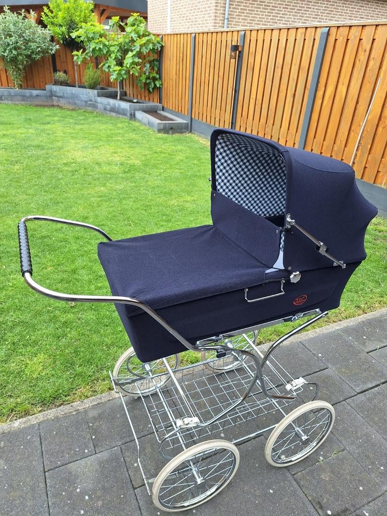 Ouderwetse kinderwagen, Ophalen, Zo goed als nieuw, Overige merken