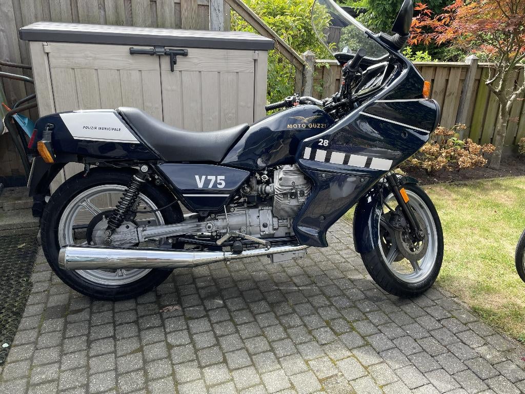 Moto Guzzi V75 Polizia Municipale, Motoren, Cardan-aandrijving, 2 cilinders, Occasion, 749 cc
