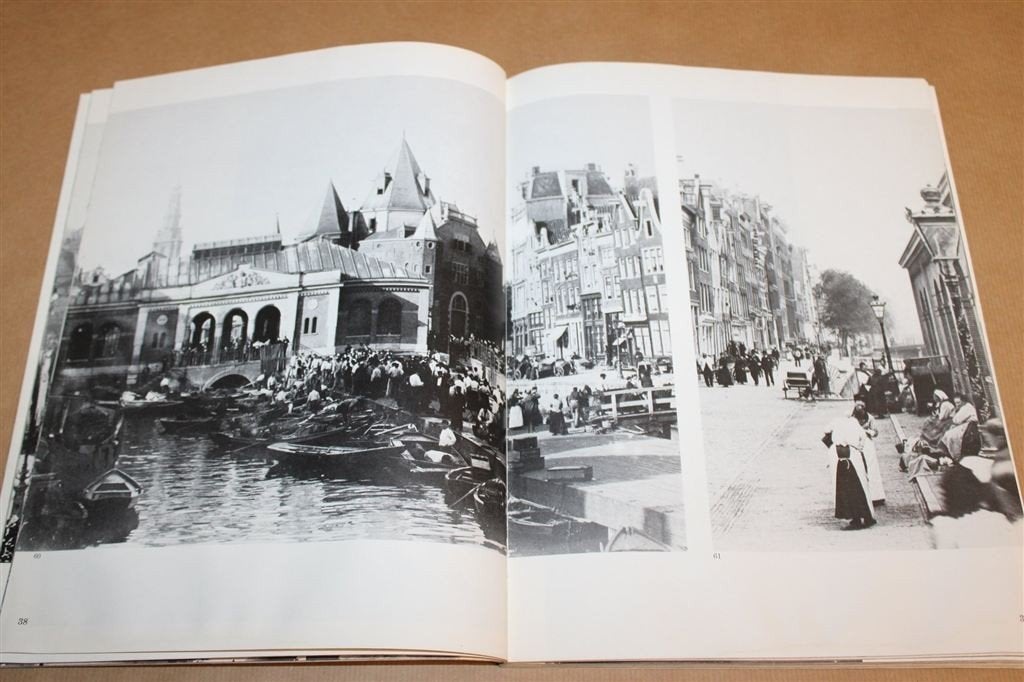 Amsterdam Gefotografeerd 1860-1905 — Fotos van Jacob Olie, Verzenden, Gelezen, Fotografen