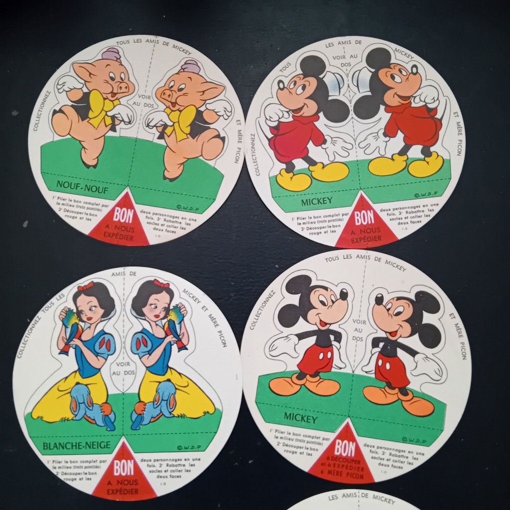 8x Reclameplaatjes Walt Disney Kaas Mere Picon ca 1950, Verzenden, Mickey Mouse, Zo goed als nieuw, Plaatje of Poster