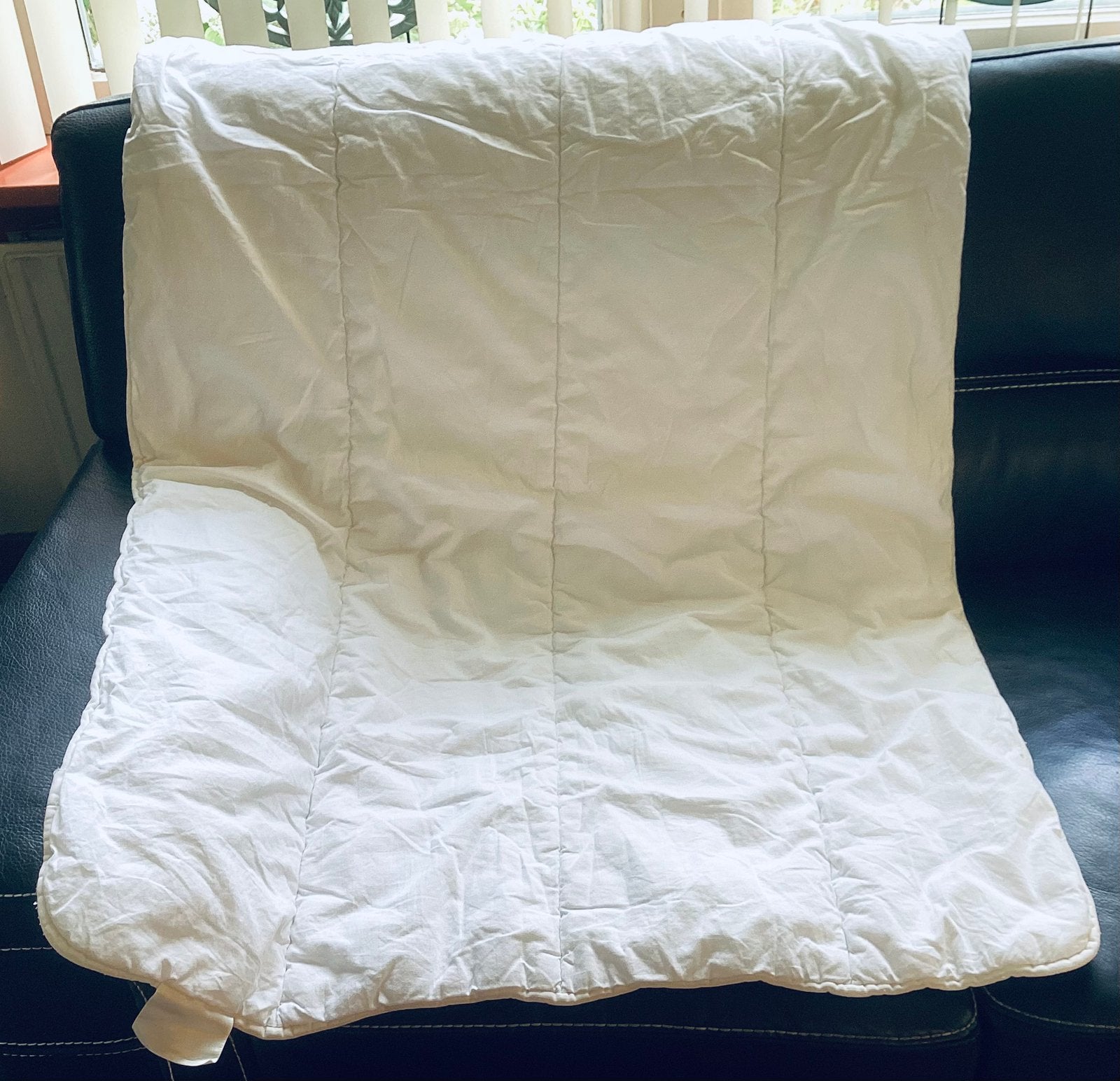 Peuterbed dekbed plus 3 overtrekken/2 hoeslakentjes, Gebruikt, Jongetje of Meisje, Wit, Ophalen of Verzenden