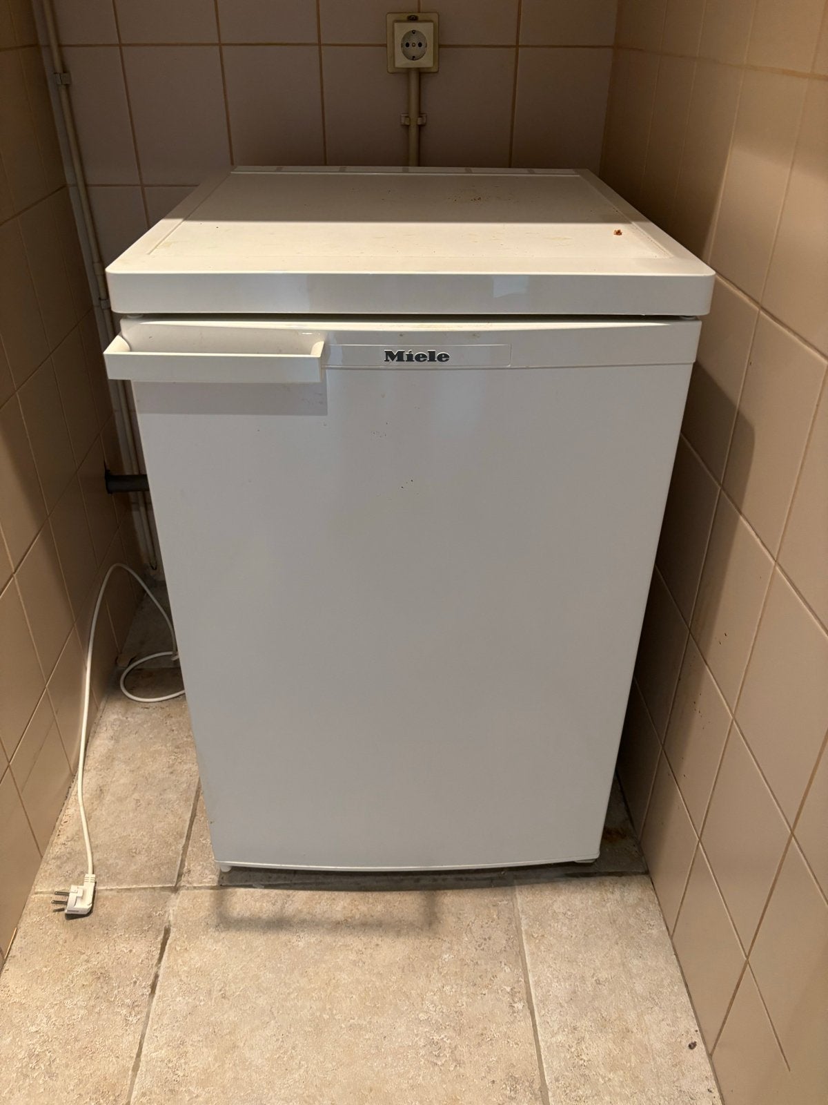 Miele Koelkast met vriesvak - Compact en Betrouwbaar, Gebruikt, 75 tot 100 liter, 45 tot 60 cm, Met vriesvak