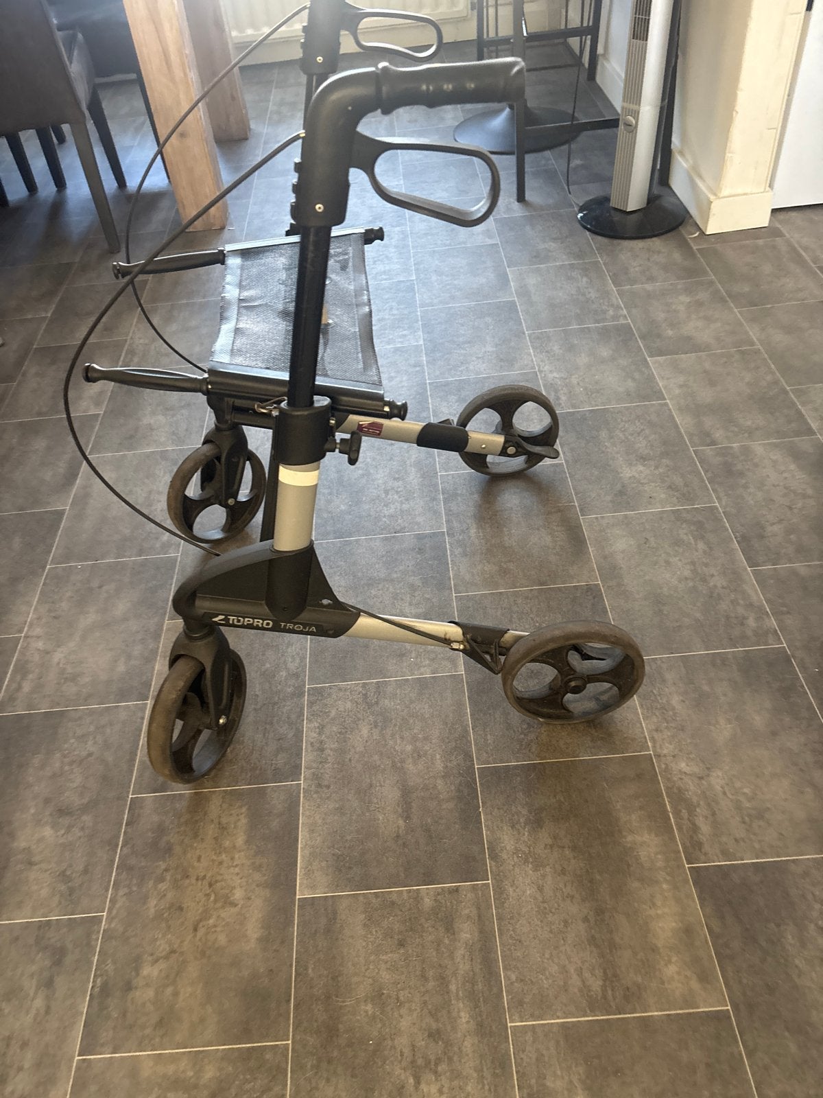 Topo Troja rollator maat S, Diversen, Ophalen, Opvouwbaar, Gebruikt