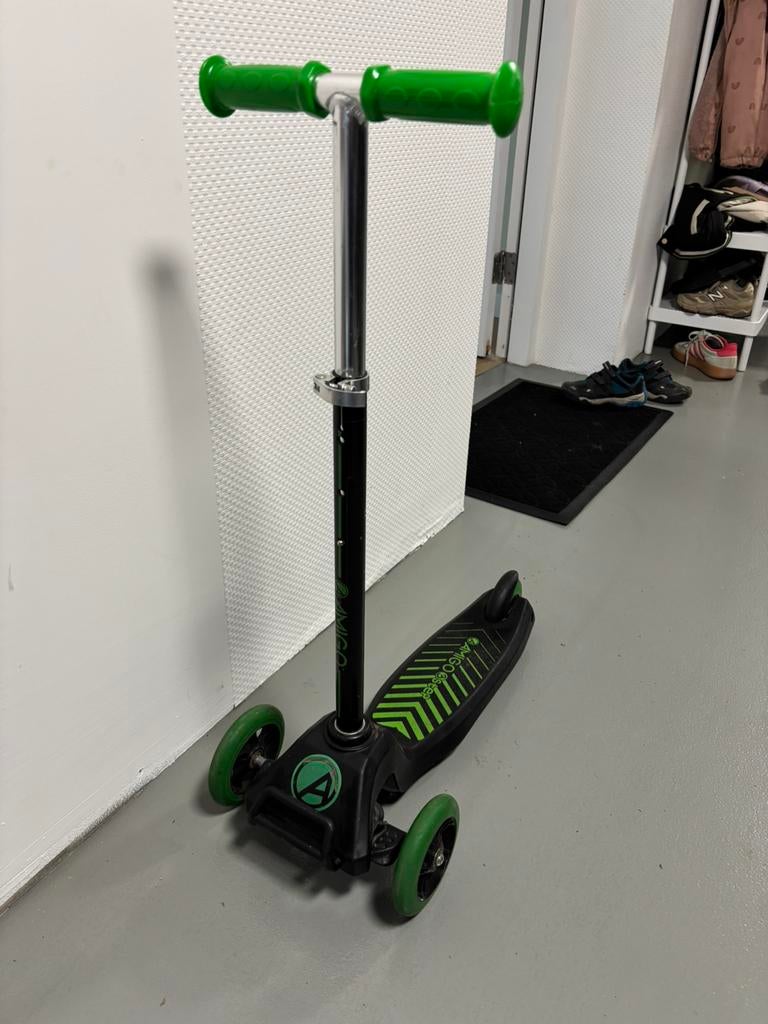 Step van Amigo, Fietsen en Brommers, Steps, Ophalen, Zo goed als nieuw, Gewone step