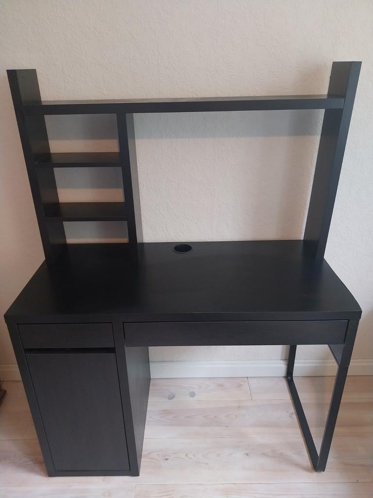 Zwart bureau met opbouw en lades - ikea kind, Gebruikt, Spaanplaat of MDF, Ophalen of Verzenden, Overige merken