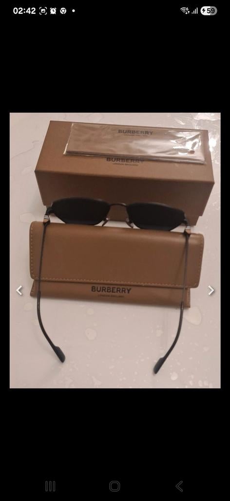 Burberry zonnebril, Ophalen of Verzenden, Zo goed als nieuw, Bruin, Overige merken