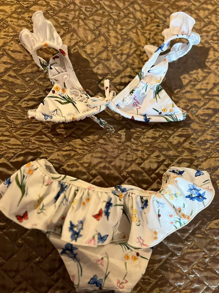 Monnalisa bikini maat 98 origineel zgan, Maat 98, Bikiniset, Meisje, Ophalen of Verzenden