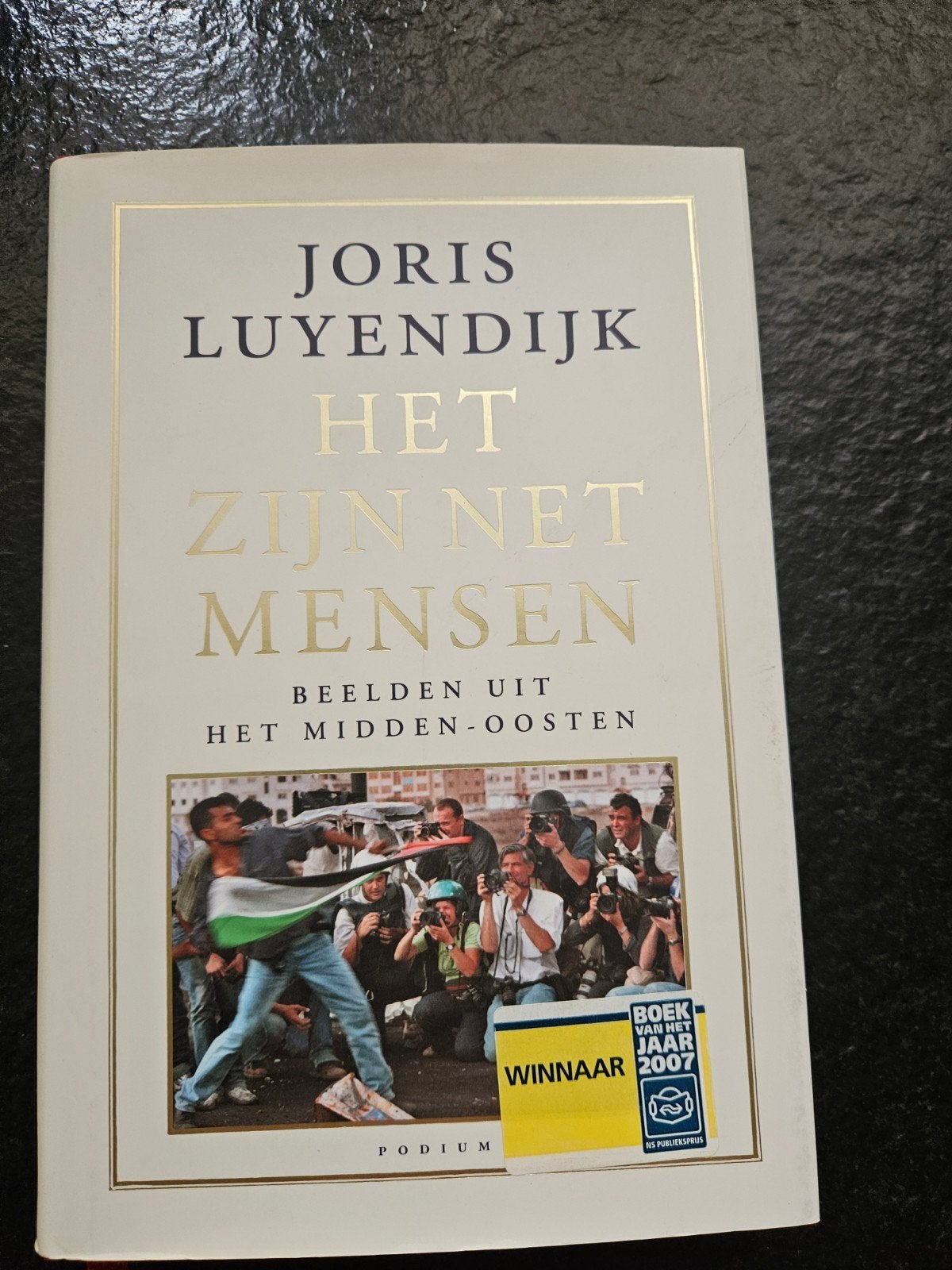 Joris Luyendijk - Het zijn net mensen, Ophalen of Verzenden, Zo goed als nieuw, Wereld, Joris Luyendijk