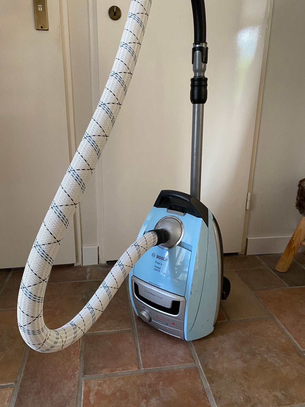 Bosch stofzuiger, Witgoed en Apparatuur, Stofzuigers, Ophalen, Gebruikt, 2000 watt of meer, Bosch