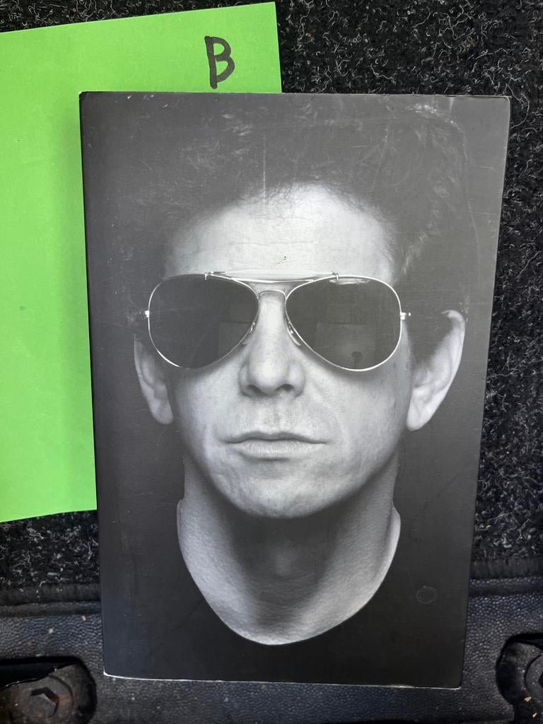 Lou Reed Boek - Zwart-wit portret met zonnebril, Ophalen of Verzenden, Zo goed als nieuw