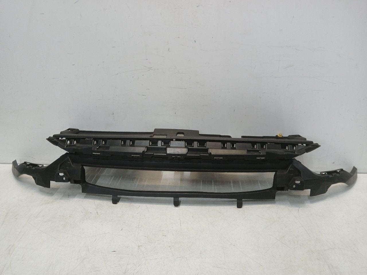 Voorfront Opel Corsa, Onderdelen@venauto.nl, Van der Ven Autorecycling B.V., Gebruikt, Ettenseweg 76, 4706 PB Roosendaal, The Netherlands