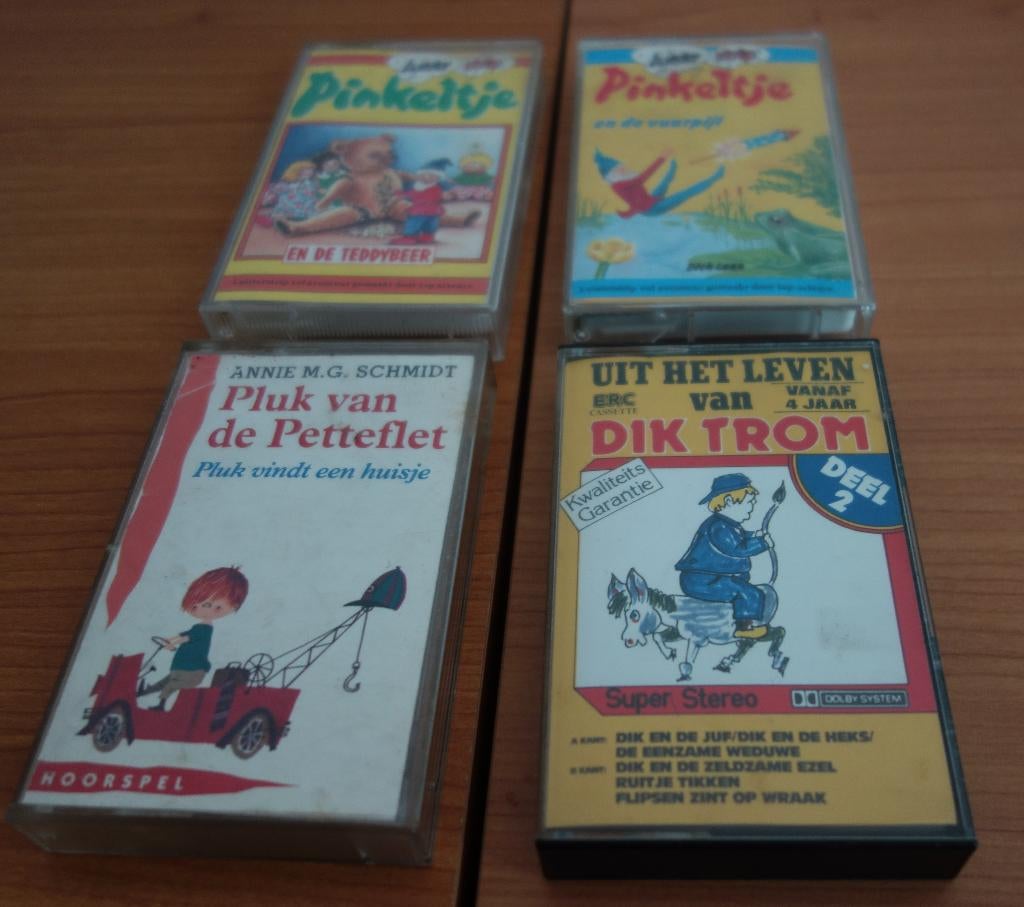 4 verschillende kindercassettebandjes van o.a Pinkeltje, Cd's en Dvd's, Cassettebandjes, Gebruikt, 2 t/m 25 bandjes, Kinderen en Jeugd