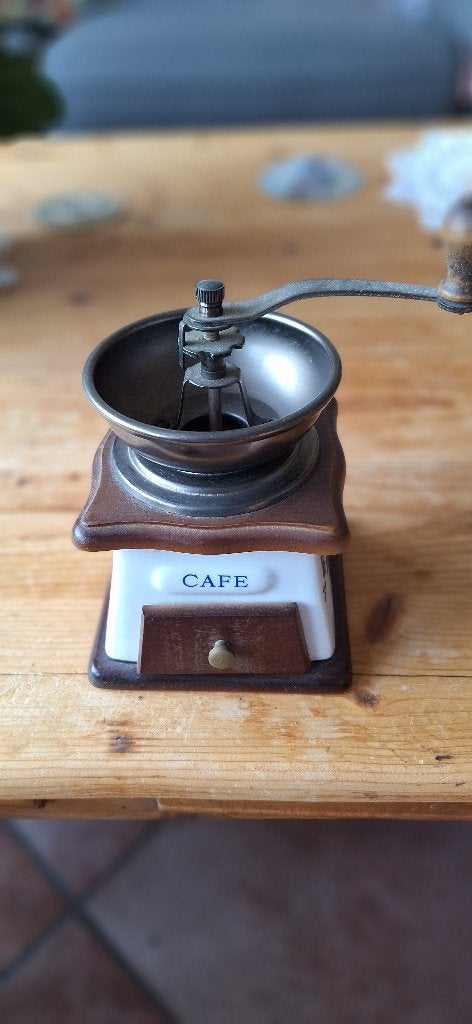 Koffiemolen, Antiek en Kunst, Antiek | Keukenbenodigdheden, Ophalen of Verzenden