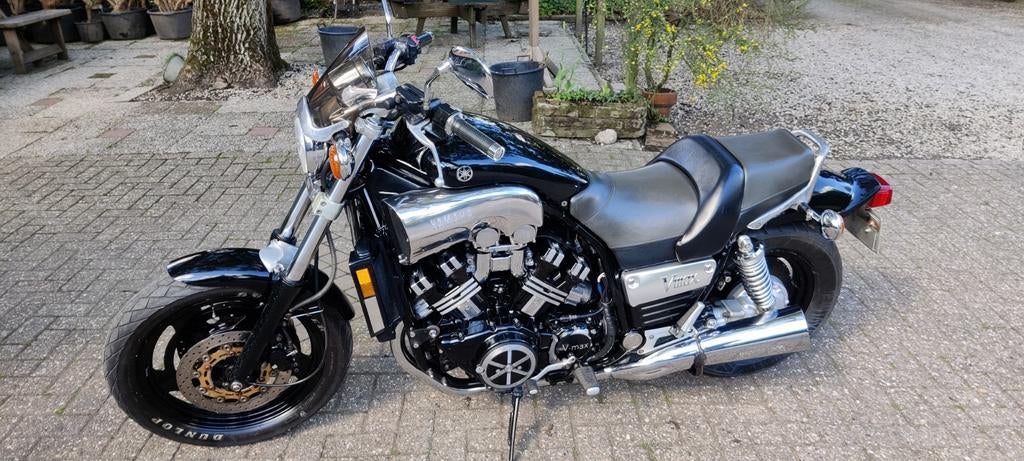 Yamaha V-Max 1200 – Black Max Edition (1997), Motoren, Motoren | Yamaha, Overig, meer dan 35 kW, 4 cilinders, Motorrijbewijs A