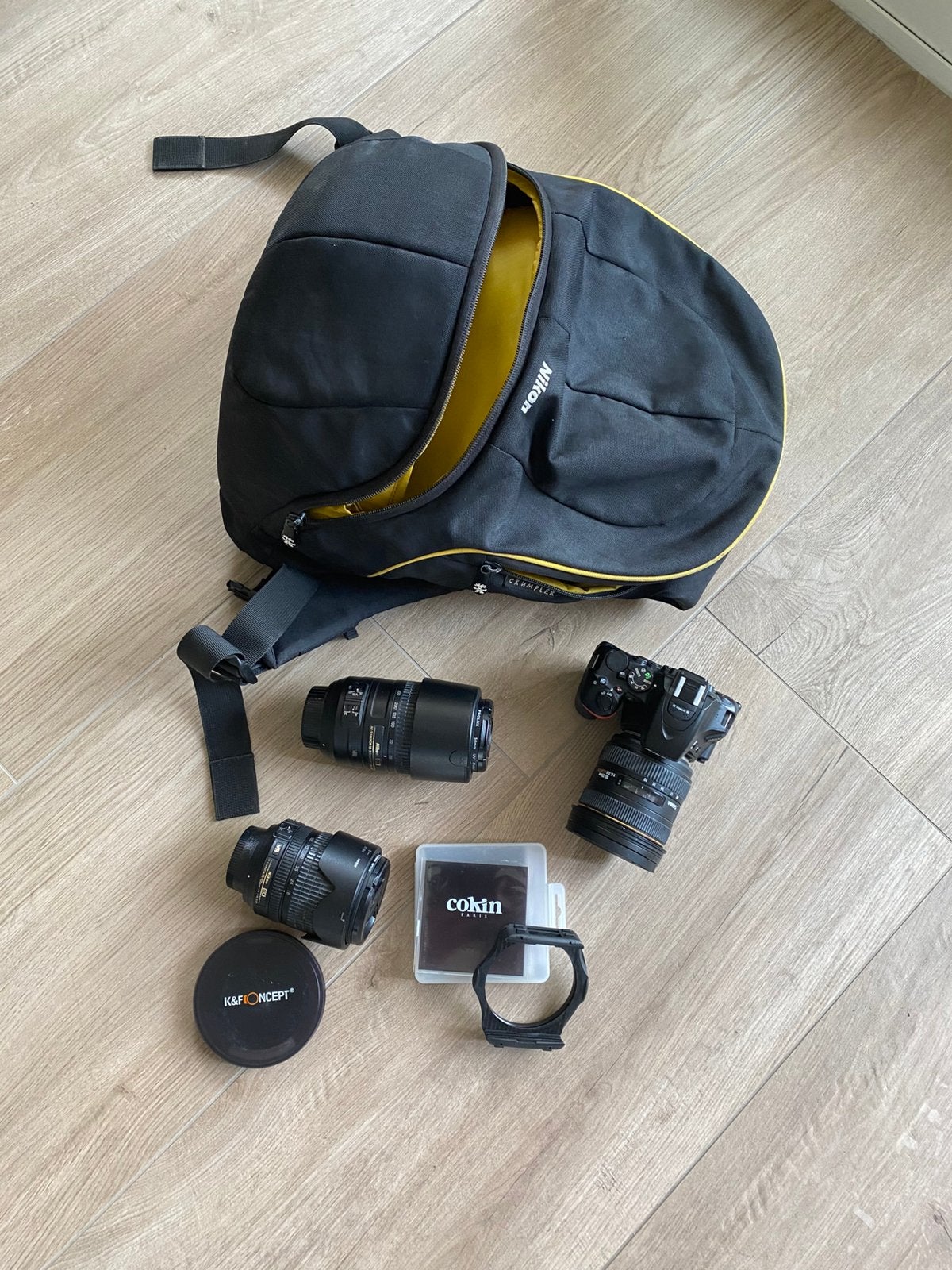 Nikon D5500 met drie lenzen en toebehoren, Audio, Tv en Foto, Fotocamera's Digitaal, Ophalen, Gebruikt, Spiegelreflex, 24 megapixels