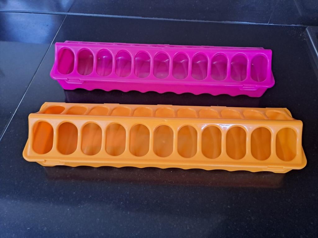 Markthandel voerbakken voor pluimvee, Diversen, Rommelmarktspullen, Ophalen of Verzenden, Nieuw