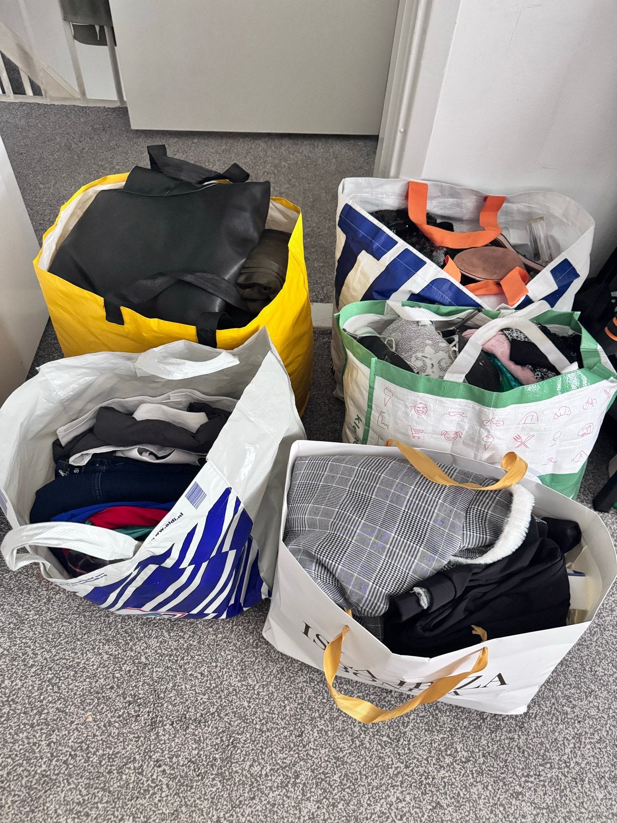 5 tassen dameskleding maat S/M, Kleding | Dames, Ophalen of Verzenden, Gedragen, Maat 36 (S)