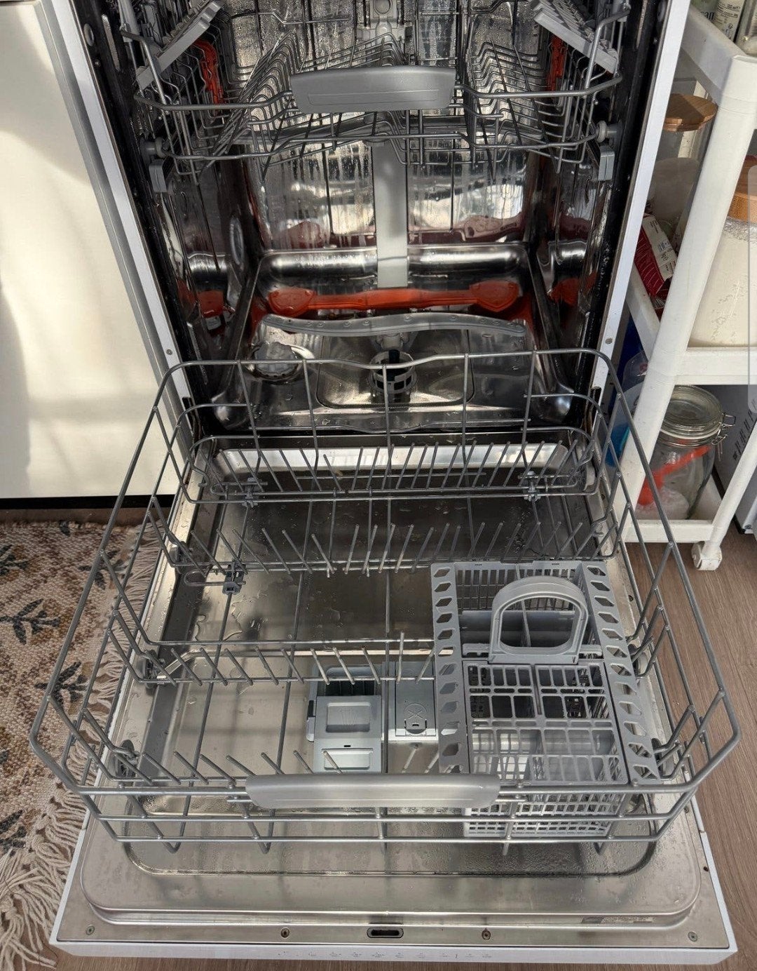 zeer nette jong model vrijstaand vaatwasser hotpoint 3in1, Ophalen of Verzenden, Zo goed als nieuw, 85 tot 90 cm
