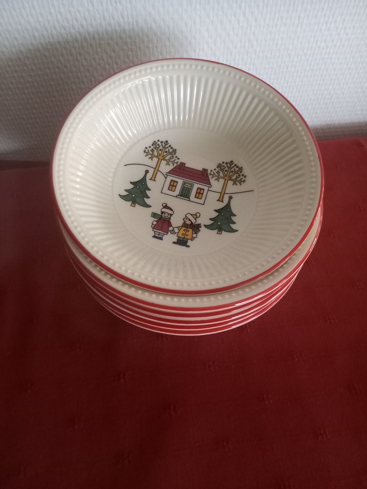 Wedgwood Winsor Christmas, Ophalen, Nieuw, Schaal of Schalen, Wedgwood
