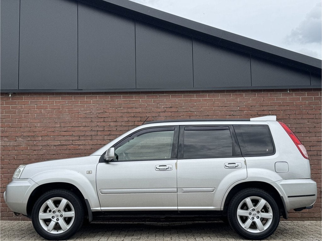 Nissan X-Trail 2.5 COLUMBIA STYLE | NL-AUTO! | TREKHAAK!, Auto's, Nissan, Automaat, 1350 kg, Stof, Gebruikt