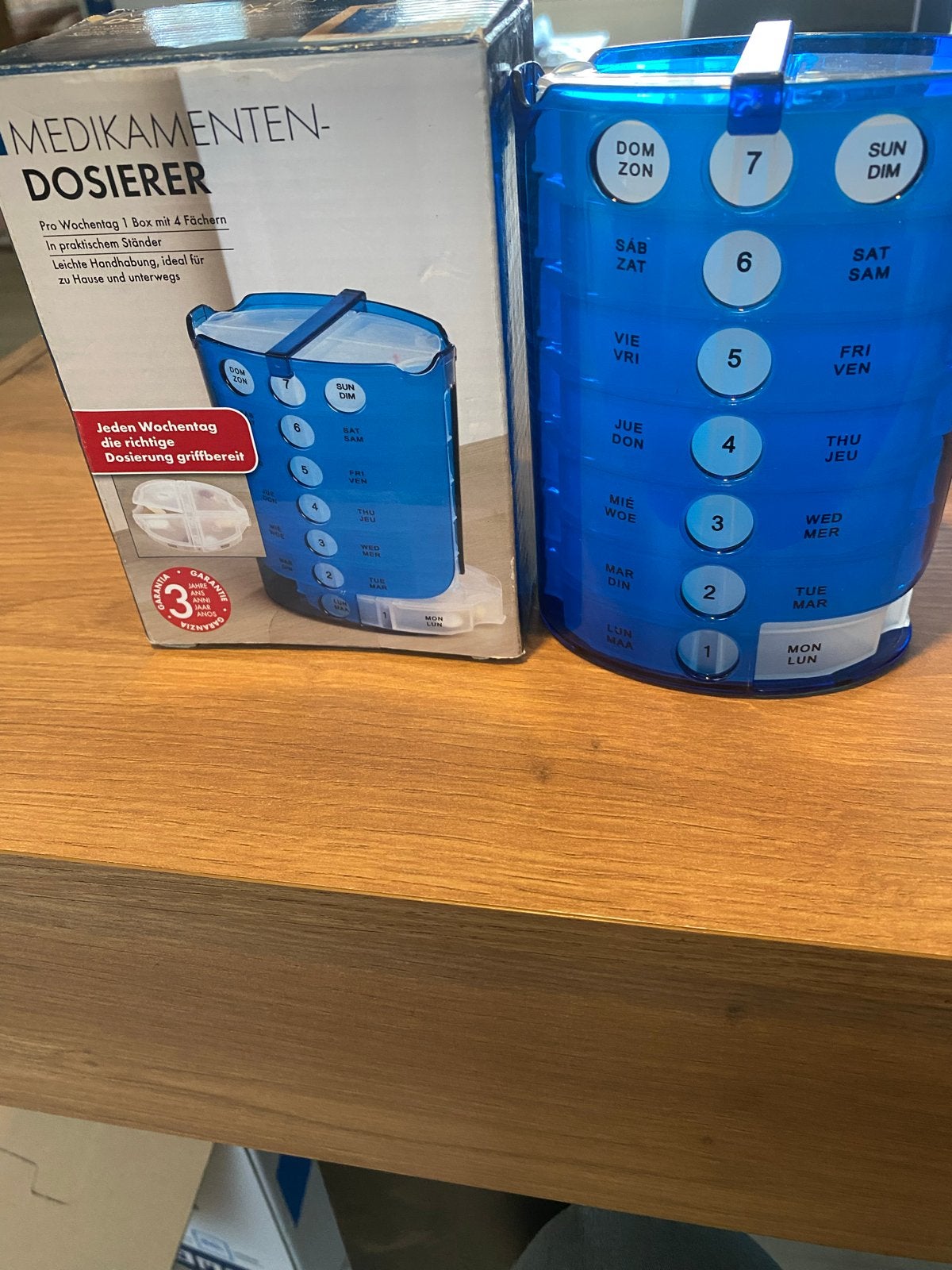 Medicamenten doseerder - weekplanner voor medicatie, Sport en Fitness, Gezondheidsproducten en Wellness, Ophalen of Verzenden