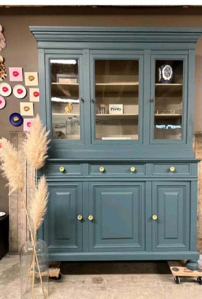 Antieke kast, Ophalen