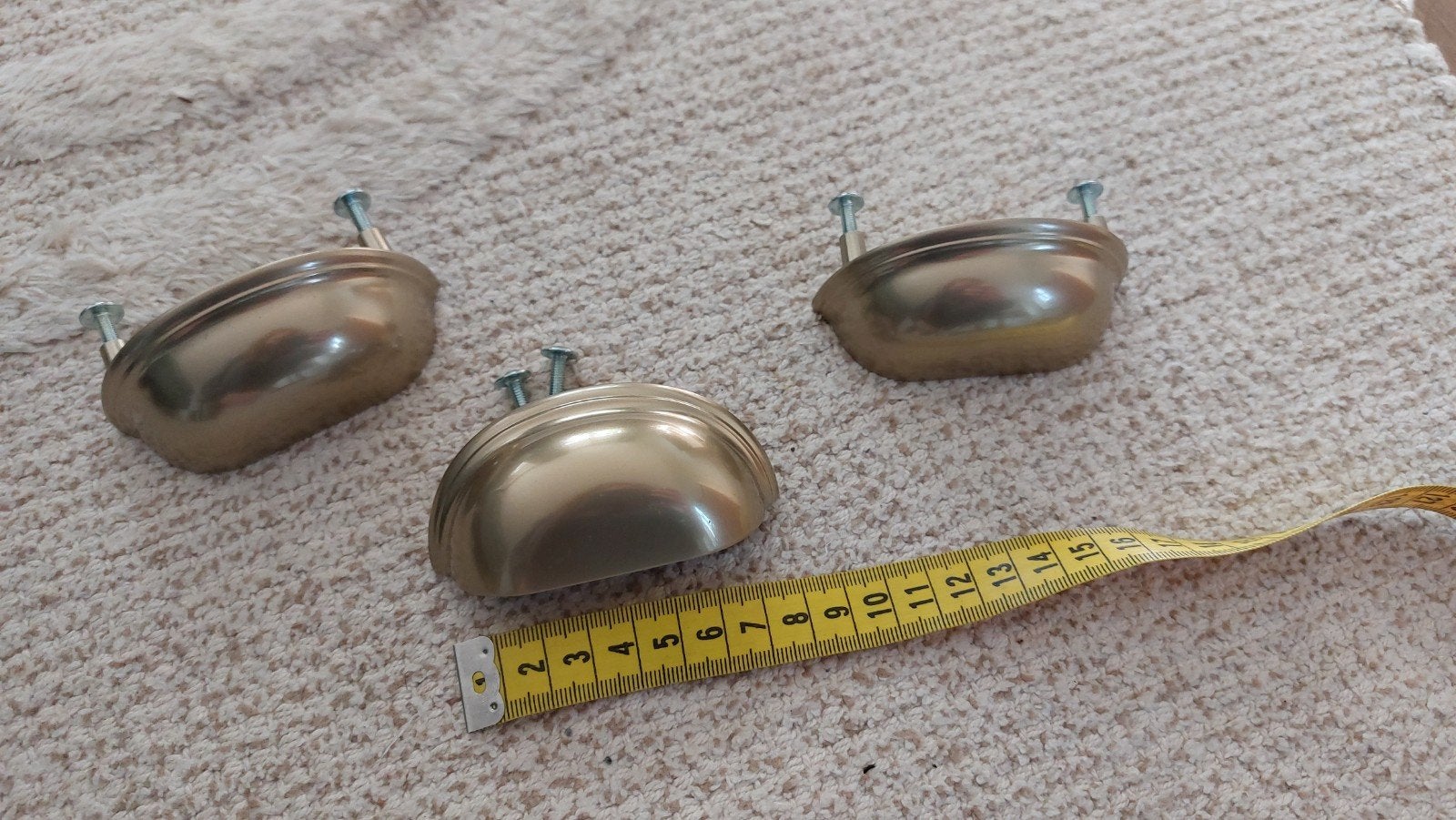 3x Messing komgrepen / handgrepen voor Laden of Kasten, Doe-het-zelf en Verbouw, Ophalen of Verzenden, Gebruikt, Koper of Messing