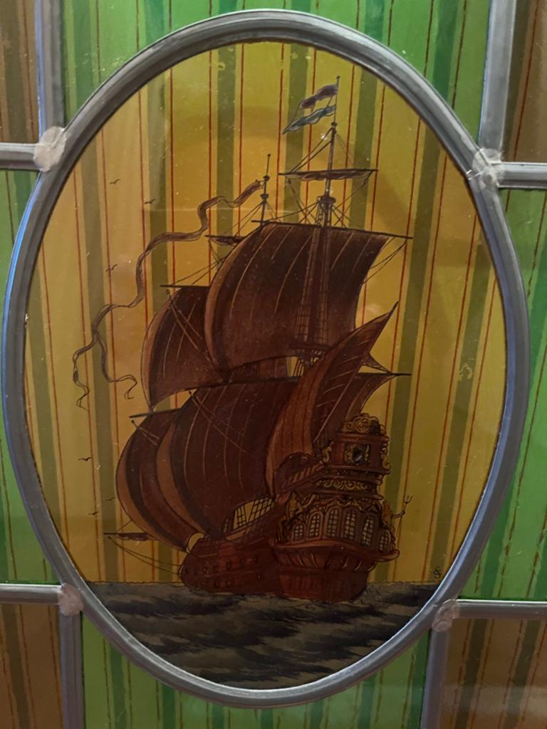 Glas-in-lood raam met 17e-eeuws schip, Ophalen of Verzenden