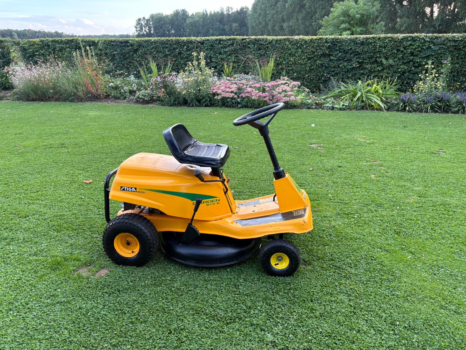 Stiga Garden 872E, Tuin en Terras, Zitmaaiers, Ophalen, Gebruikt, Versnellingen, Minder dan 90 cm