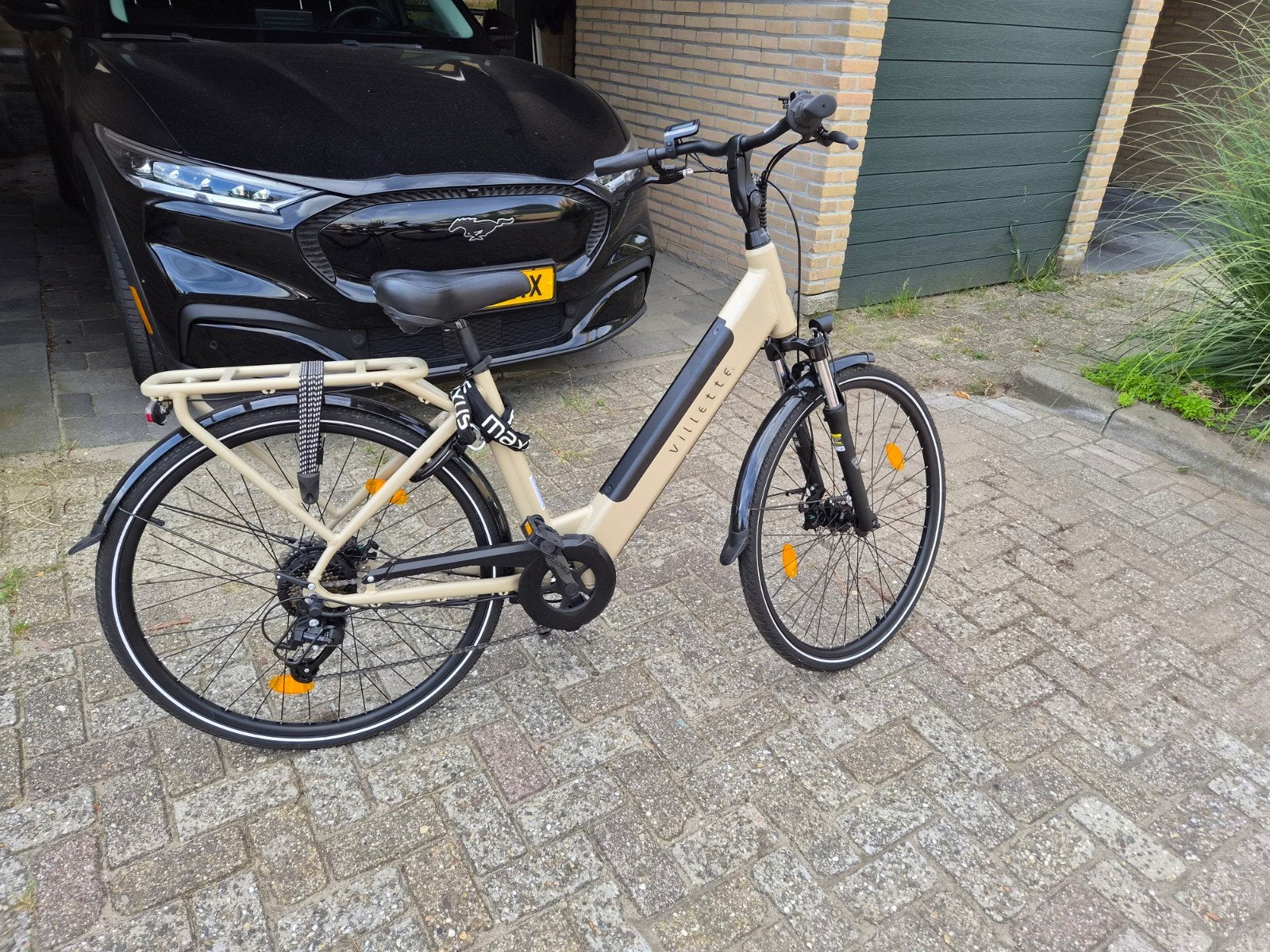 Zo goed als nieuwe elektrische fiets - Slechts 61,3 km!, Fietsen en Brommers, Zo goed als nieuw, 50 km per accu of meer, 55 tot 59 cm