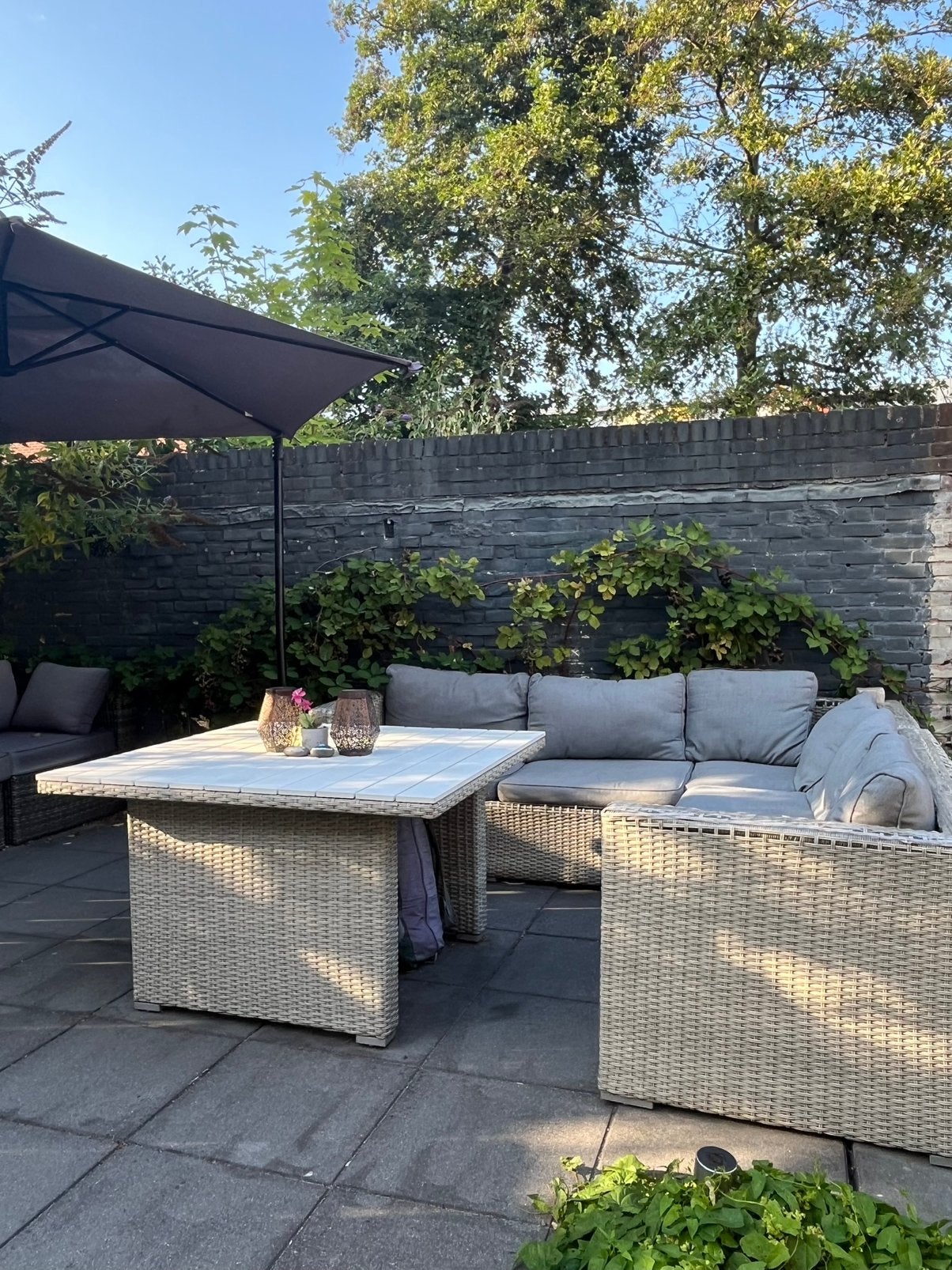 Wicker Loungeset met Tafel en Kussens - Gebruikt, Ophalen, Gebruikt, Meer dan 8 zitplaatsen, Loungeset