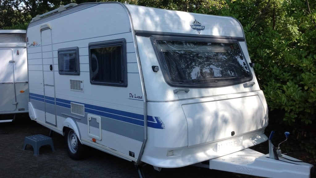 Hobby De Luxe 400 KB Aanpikker ( geen garantie, Caravans en Kamperen, Overige typen, Standaardzit, Hobby, 4 tot 5 meter