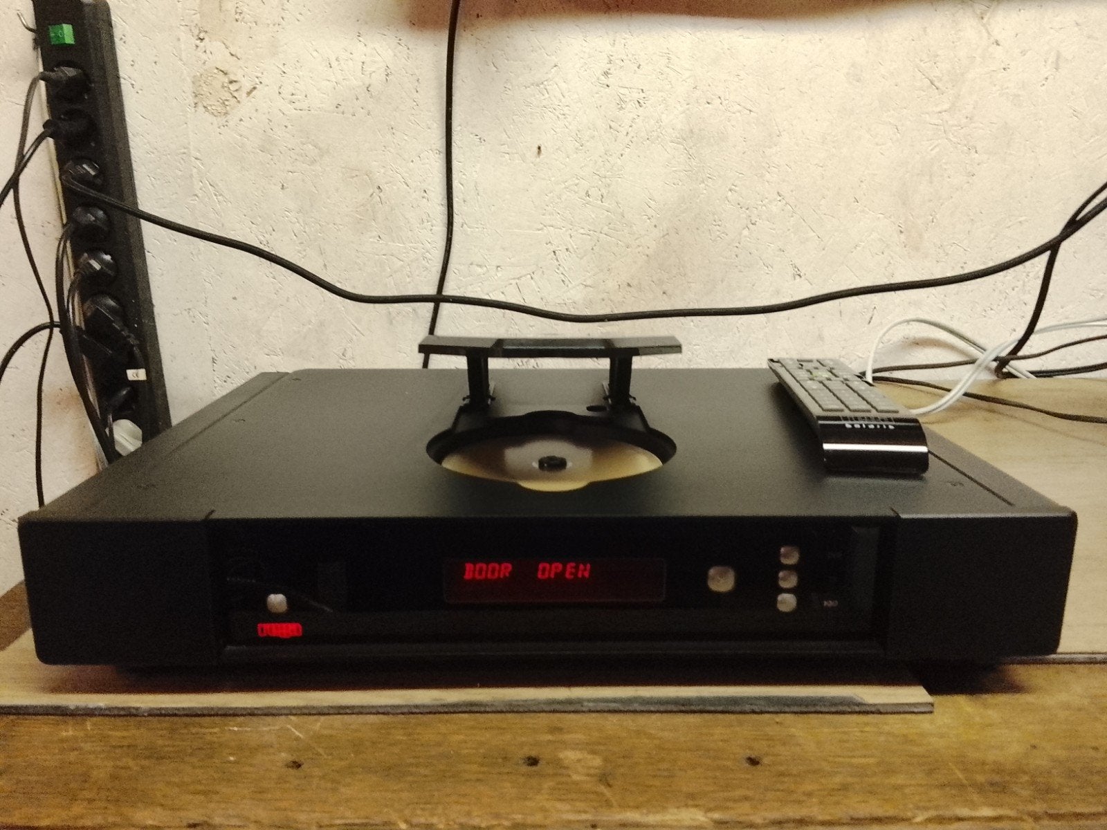Rega Saturn-R CD-speler, Ophalen of Verzenden, Zo goed als nieuw, Overige merken