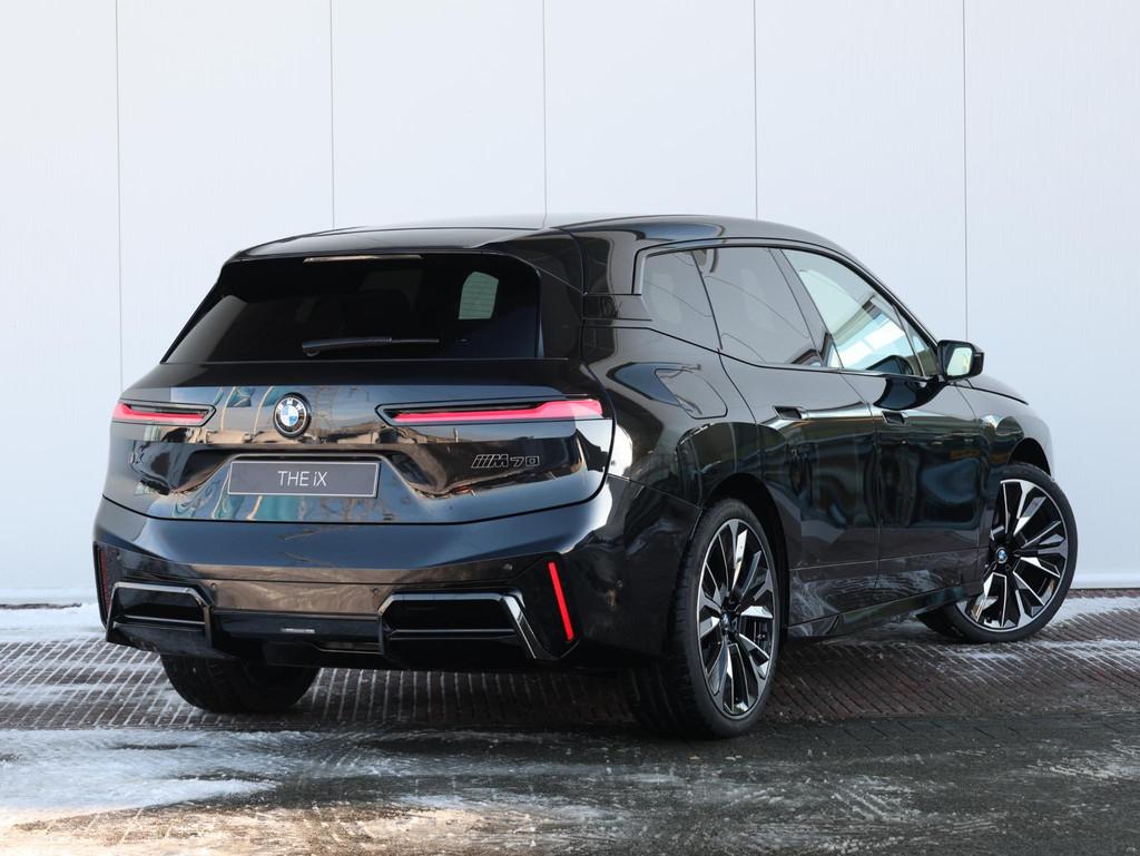 BMW iX xDrive M70 | Comfort Pack | Innovation Pack | Klasse, Automaat, Stof, Met garantie (alle), Zwart