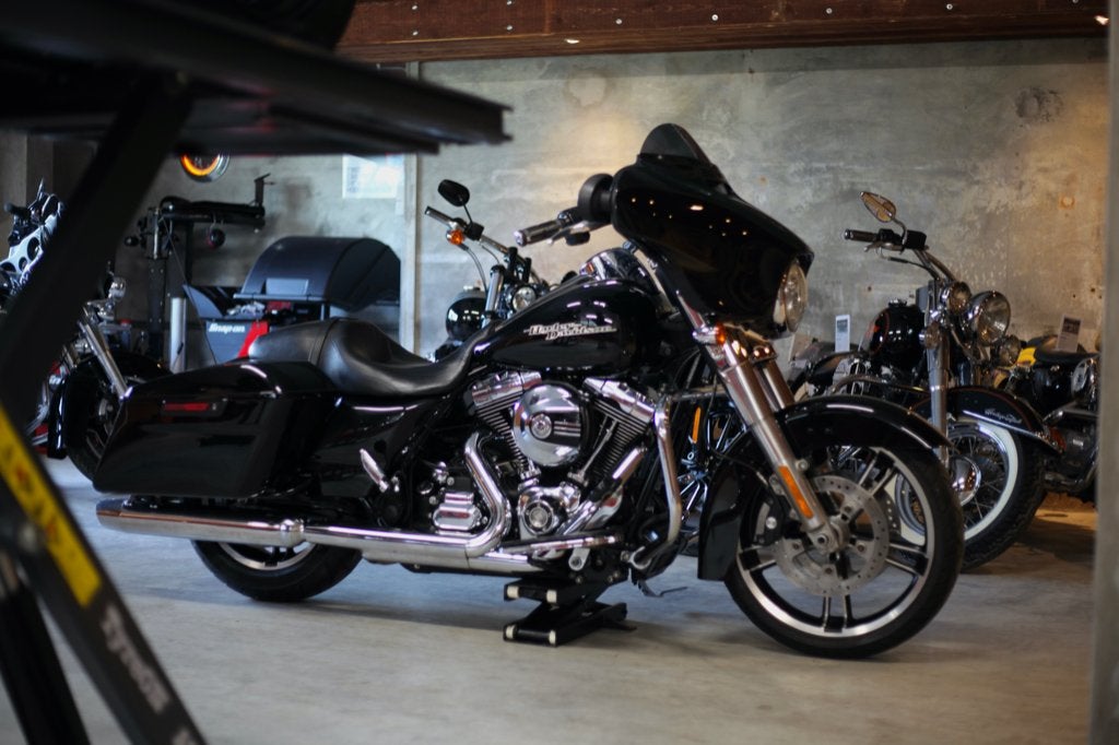Harley Davidson Street Glide, 2 cilinders, 1690 cc, Occasion, Motorrijbewijs A